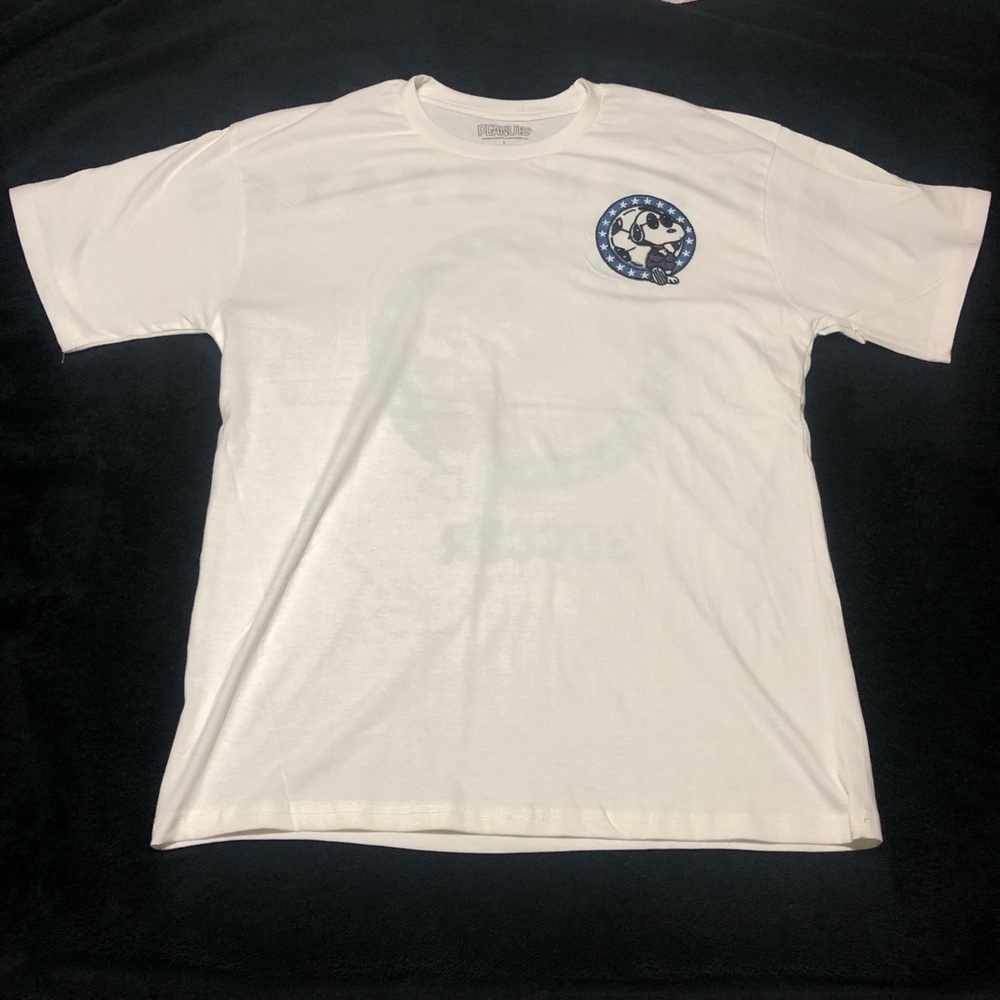 Snoopy Peanuts U.S.A. T-Shirt, Size Large, White, Lightweight, Relaxed Fit